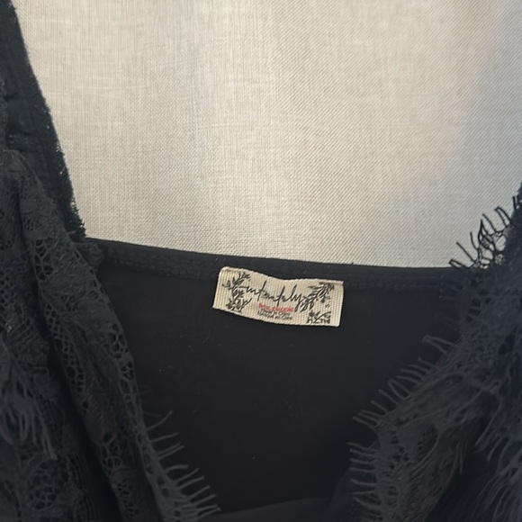 Free People lace detail crop top - Picture 4 of 4